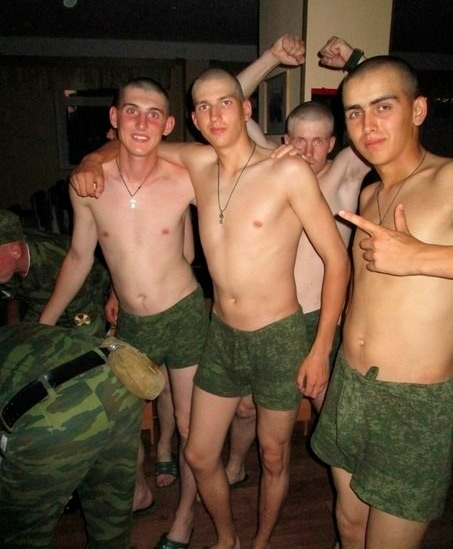 Русские Солдаты Дрочат Хуй